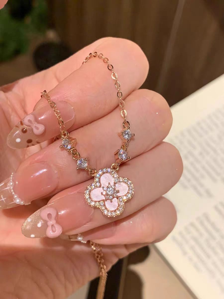 Sakura necklace