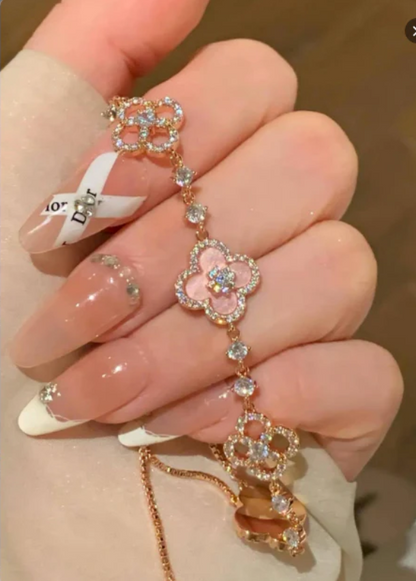 Sakura Cleef Bracelet